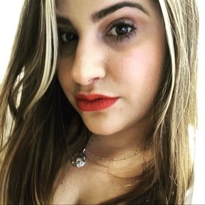 Meet your Posher, Anabel